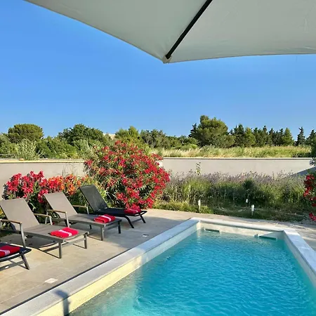 Villa Azra & Tony